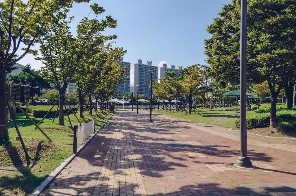 Gwanganli Hotel 1 Busan 2*,