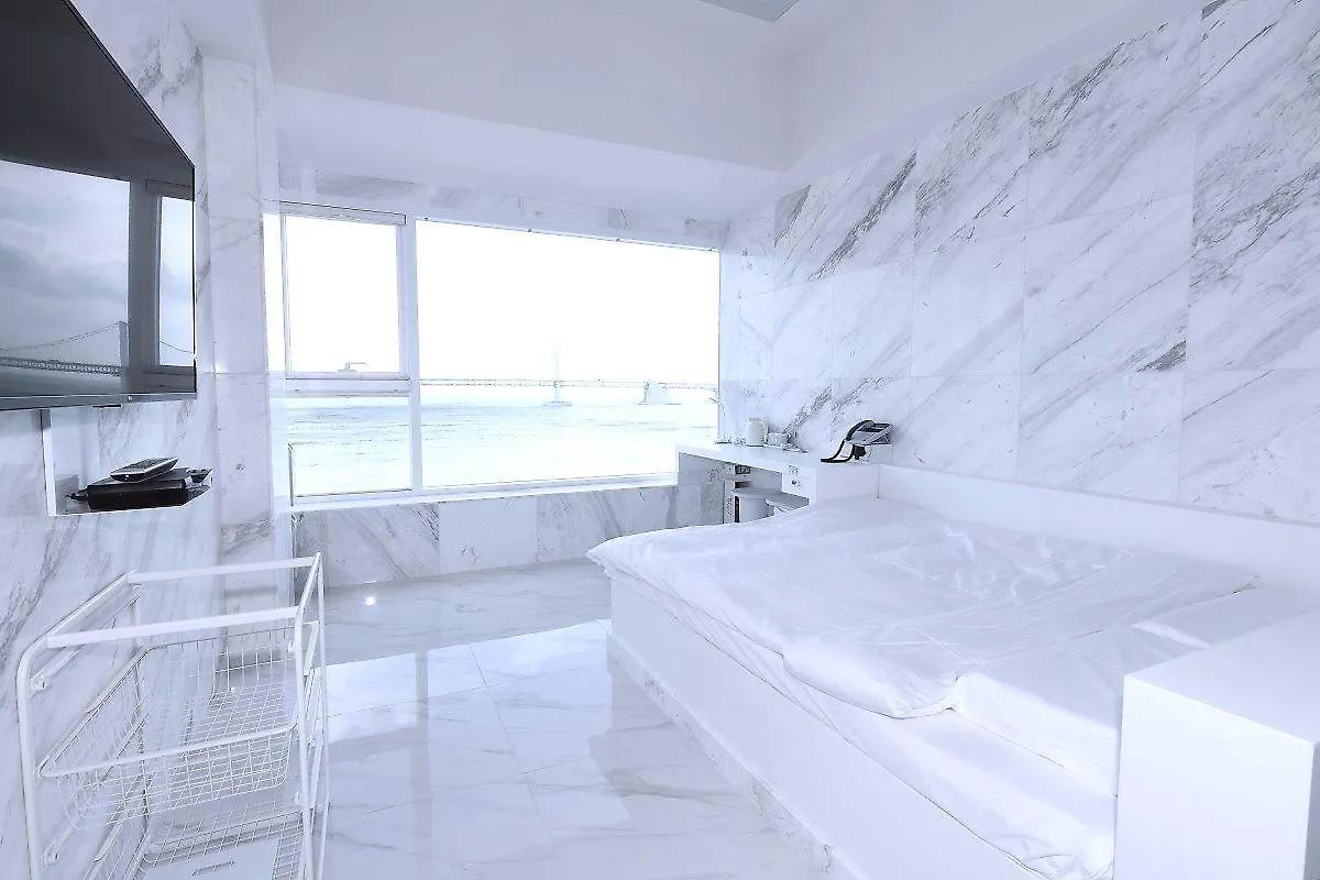 Gwanganli Hotel 1 Busan