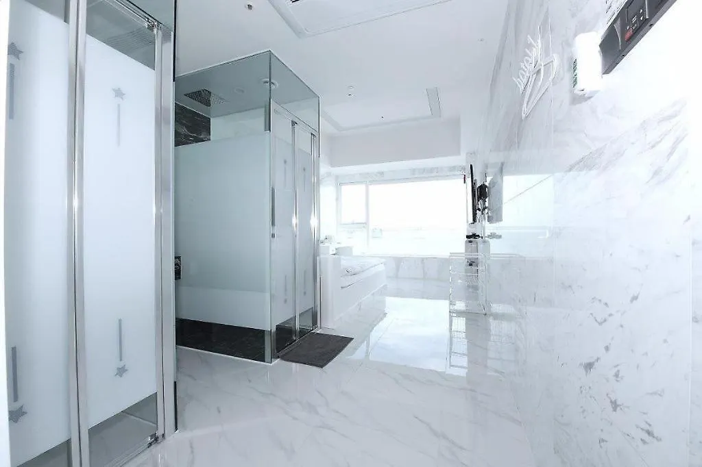 Gwanganli Hotel 1 Busan